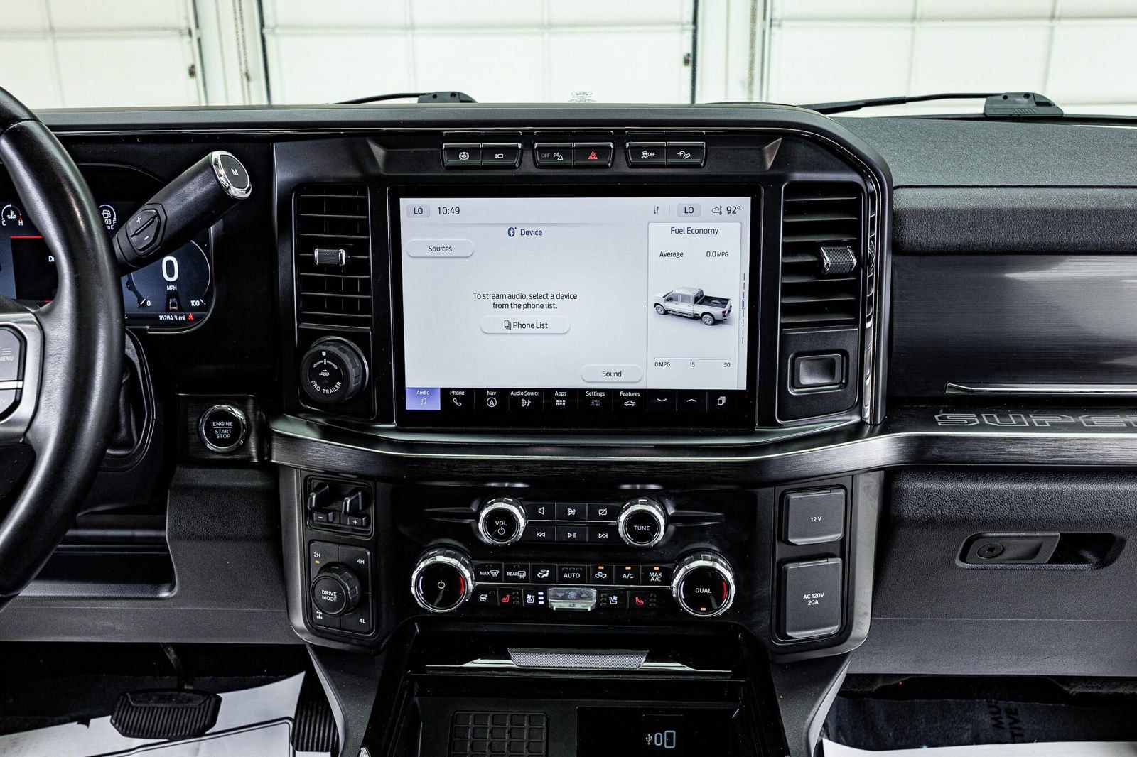 Used 2023 Ford F250 Lariat w/ Lariat Ultimate Package AWD/4WD image 19
