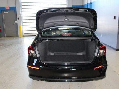 Used 2023 Honda Civic LX image 40