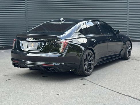 Used 2025 Cadillac CT5 V Blackwing w/ Parking Package RWD image 5