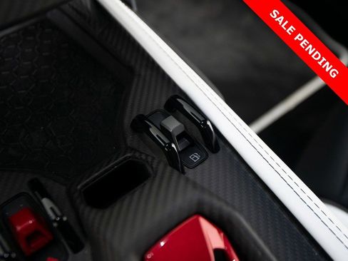 Used 2024 Lamborghini Revuelto image 25