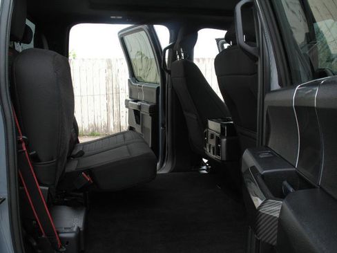 Used 2019 Ford F150 XLT w/ Equipment Group 302A Luxury AWD/4WD image 33