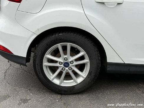 Used 2017 Ford Focus SE FWD image 42