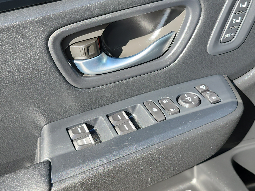 Certified 2025 Honda Pilot TrailSport image 25