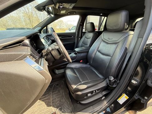 Certified 2020 Cadillac XT6 Premium Luxury image 17