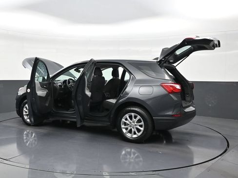 Used 2024 Chevrolet Equinox LS FWD image 30