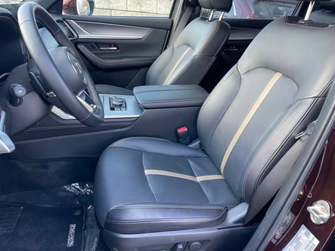 Certified 2025 MAZDA CX-90 3.3 Turbo w/ Premium Plus Pkg AWD/4WD image 8