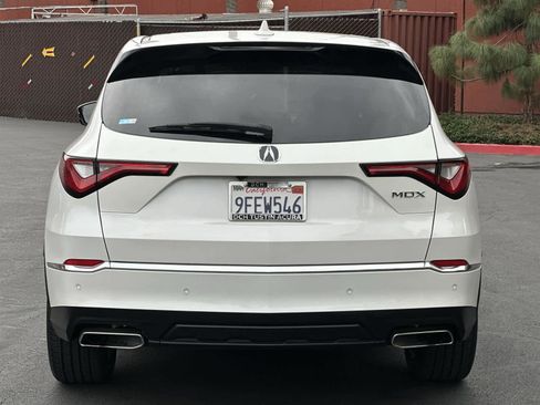 Used 2023 Acura MDX FWD w/ Technology Package image 5
