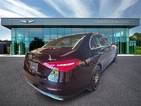 Used 2025 Mercedes-Benz C 300 4MATIC Sedan image 6