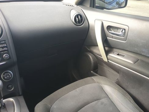 Used 2014 Nissan Rogue S w/ Convenience Package image 24