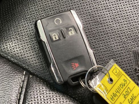 Used 2017 GMC Sierra 1500 SLT image 28