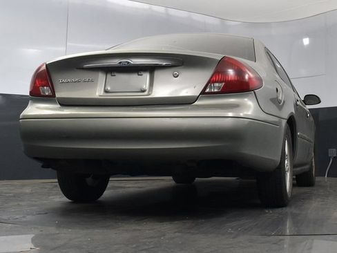 Used 2002 Ford Taurus SES FWD image 21