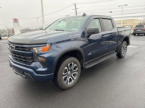 Used 2022 Chevrolet Silverado 1500 Custom image 18