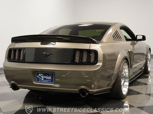 Used 2005 Ford Mustang GT image 11