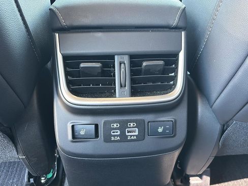 Used 2024 Subaru Legacy Limited AWD/4WD image 8