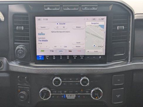 Used 2024 Ford F450 Platinum w/ FX4 Off-Road Package AWD/4WD image 19