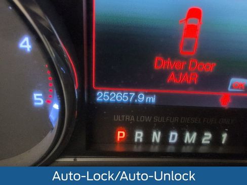 Used 2016 Ford F350 XLT w/ XLT Premium Package image 25