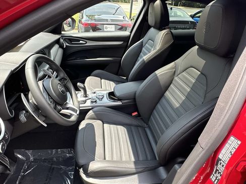 New 2026 Alfa Romeo Stelvio Sprint w/ Convenience Package AWD/4WD image 17