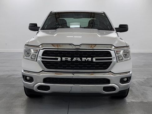 Used 2022 RAM 1500 Big Horn AWD/4WD image 3