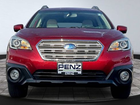 Used 2016 Subaru Outback 2.5i Premium AWD/4WD image 2
