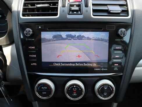 Used 2018 Subaru Forester 2.5i Premium AWD/4WD image 12