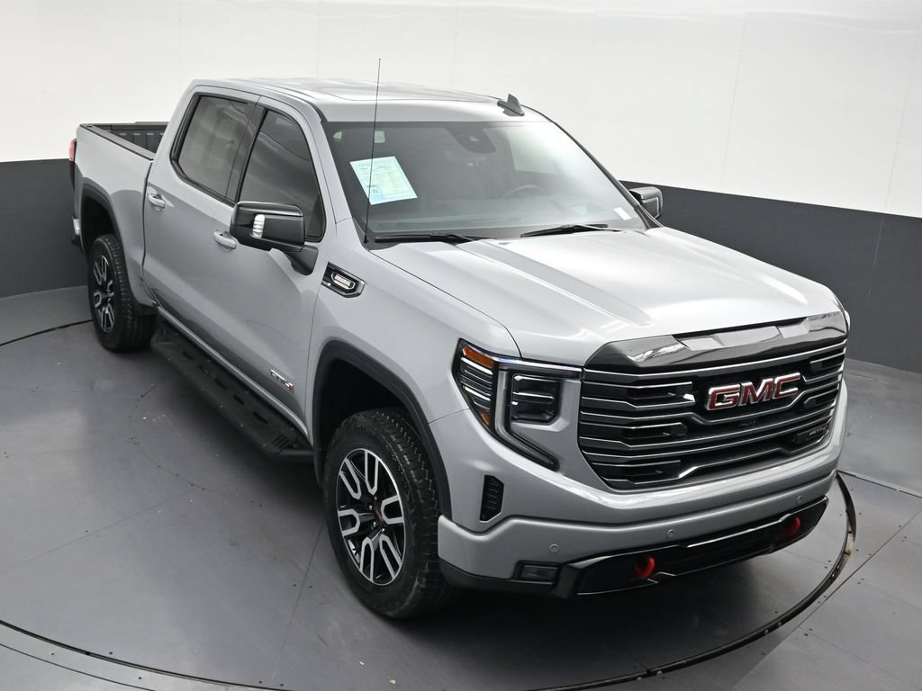 Used 2025 GMC Sierra 1500 AT4 w/ AT4 Premium Package AWD/4WD image 21