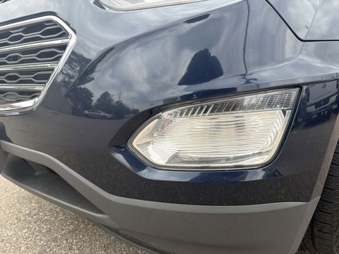 Used 2017 Chevrolet Equinox LT FWD image 13