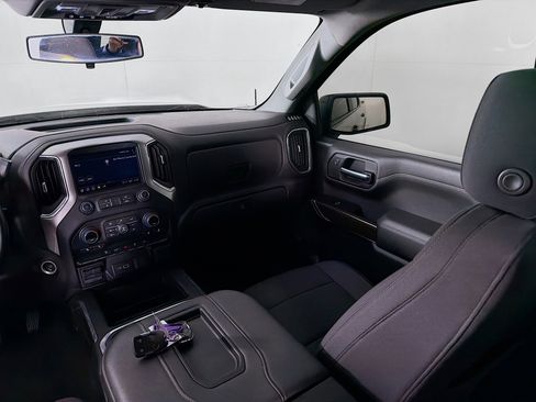 Used 2022 Chevrolet Silverado 1500 LT Trail Boss w/ Convenience Package II image 25