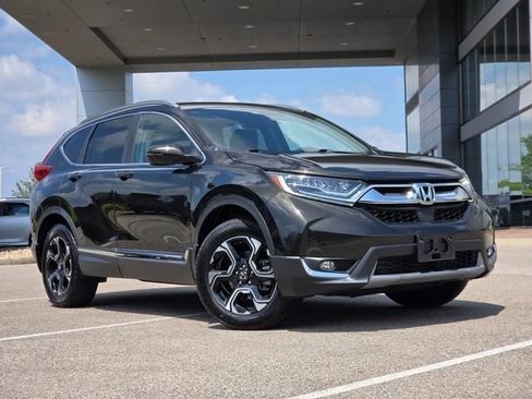 Used 2018 Honda CR-V Touring image 2