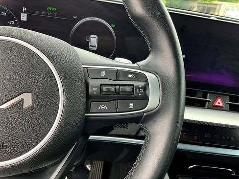 Certified 2023 Kia Sportage SX Prestige AWD/4WD image 14