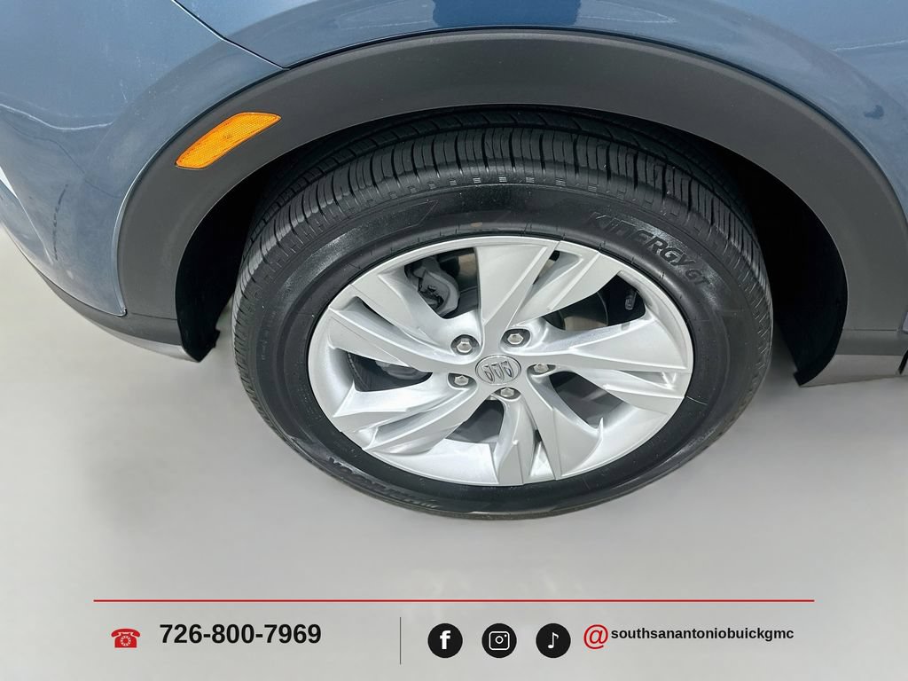 Certified 2024 Buick Encore GX Preferred AWD/4WD image 31