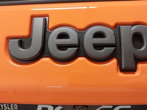 New 2026 Jeep Compass Latitude AWD/4WD image 34