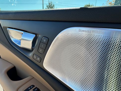 New 2026 Volvo V60 B5 Cross Country Ultra w/ Climate Package image 18