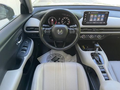 Certified 2024 Honda HR-V EX-L image 11