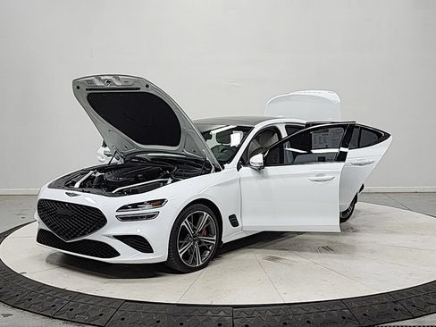 Used 2025 Genesis G70 3.3T Advanced w/ Sport Prestige Package RWD image 11