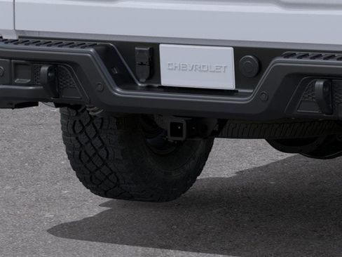 New 2026 Chevrolet Silverado 1500 ZR2 image 38