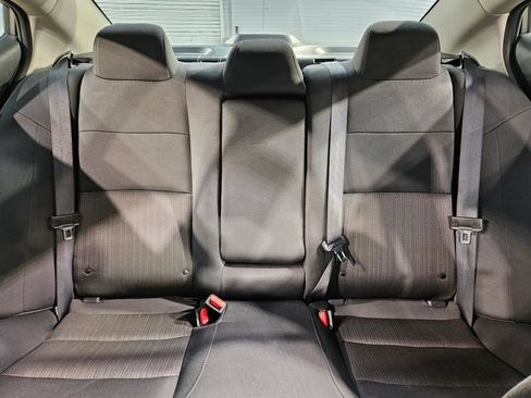 Used 2024 Nissan Altima 2.5 S FWD image 13