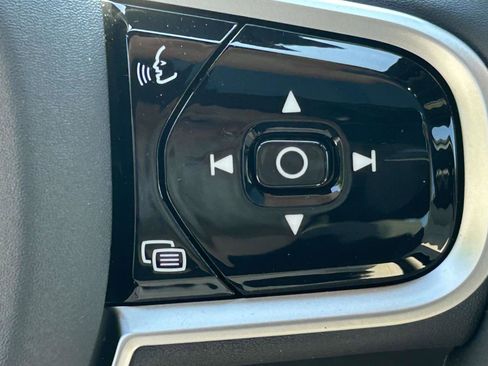 New 2026 Volvo XC90 B5 Plus image 24