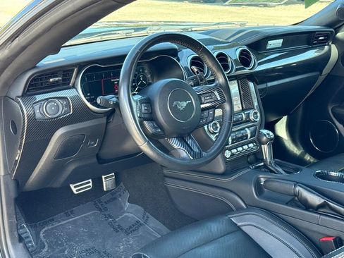 Used 2019 Ford Mustang GT Premium w/ Equipment Group 401A image 6