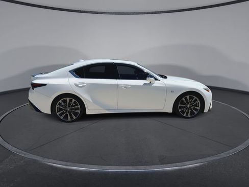 Used 2022 Lexus IS 350 F Sport RWD image 9