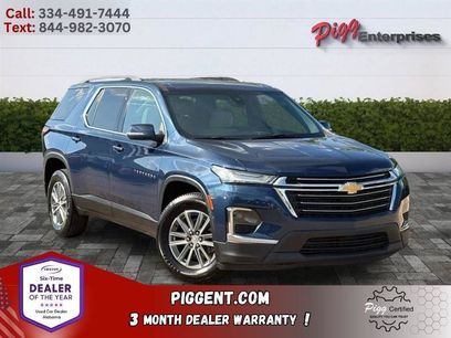 Used 2023 Chevrolet Traverse LT
