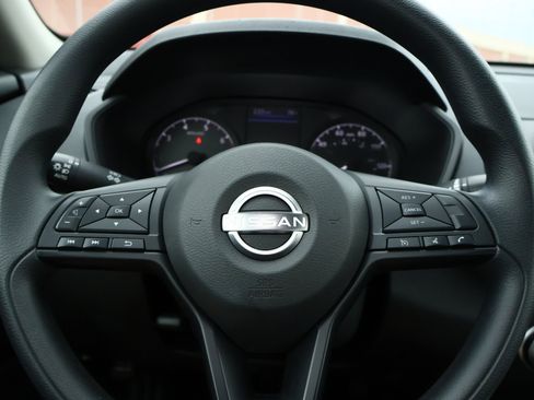 Used 2023 Nissan Altima 2.5 S FWD image 10
