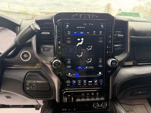 Used 2019 RAM 2500 Limited AWD/4WD image 12