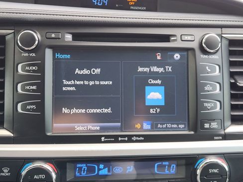 Used 2018 Toyota Highlander XLE FWD image 84