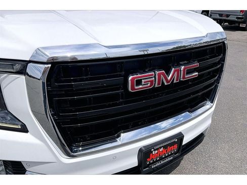 Used 2022 GMC Yukon SLE AWD/4WD image 31