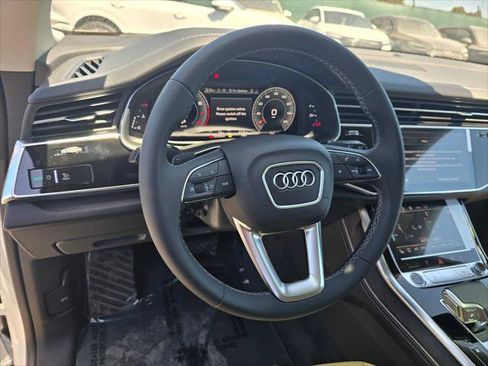 New 2025 Audi Q8 Premium Plus image 26