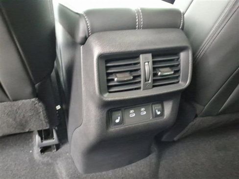 New 2026 Nissan Murano Platinum image 28