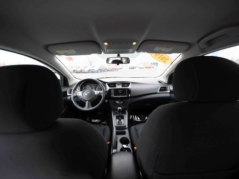 Used 2019 Nissan Sentra SV image 19