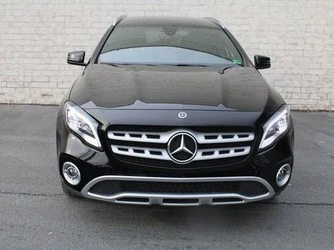 Used 2018 Mercedes-Benz GLA 250 4MATIC image 9