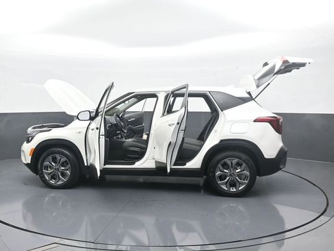 Used 2024 Kia Seltos LX image 71