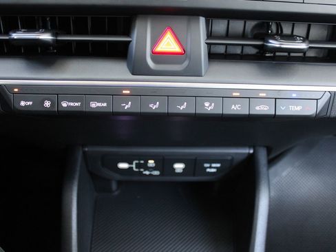 New 2025 Kia K4 EX image 33